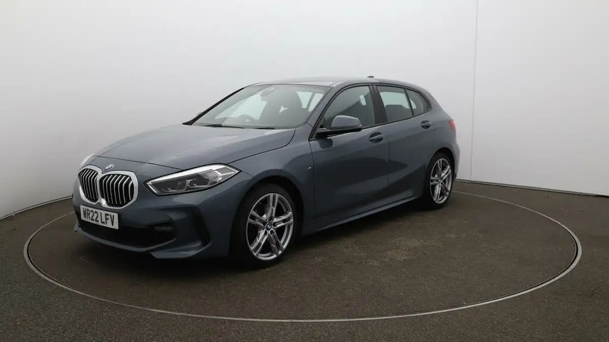 2022-bmw-1-series-15-118i-m-sport-lcp-big-69
