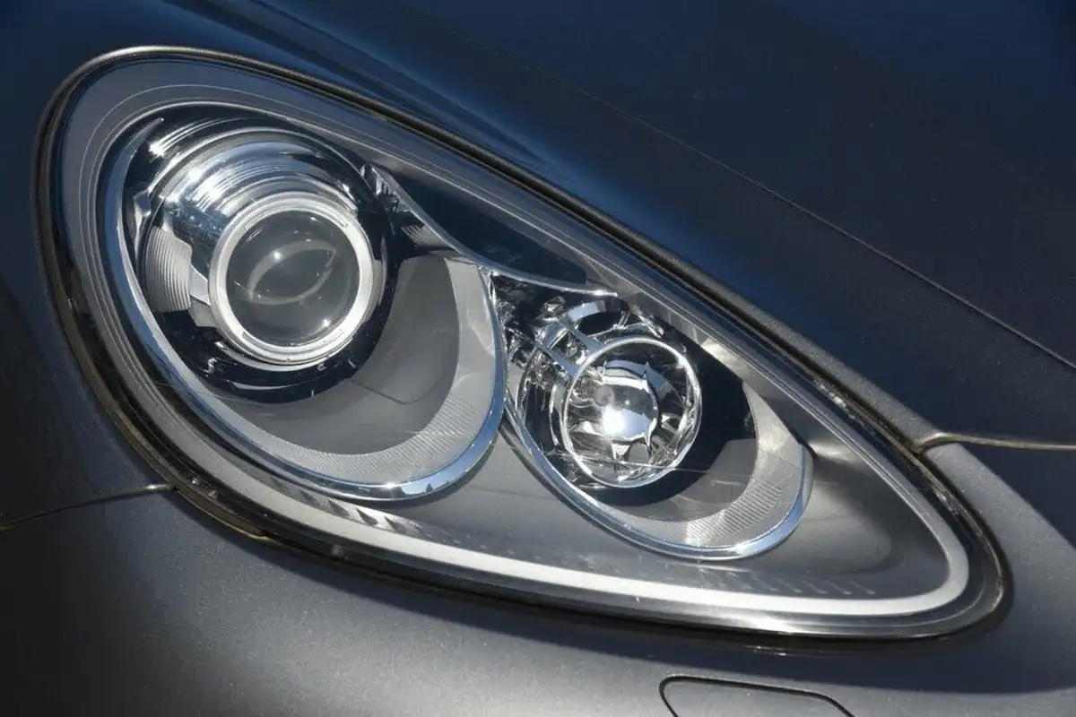 2014-porsche-cayenne-30td-platinum-edition-big-10