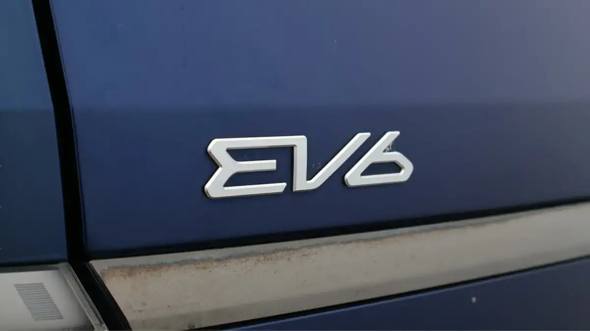 2022-kia-ev6-e-gt-line-225bhp-heat-pump-big-21