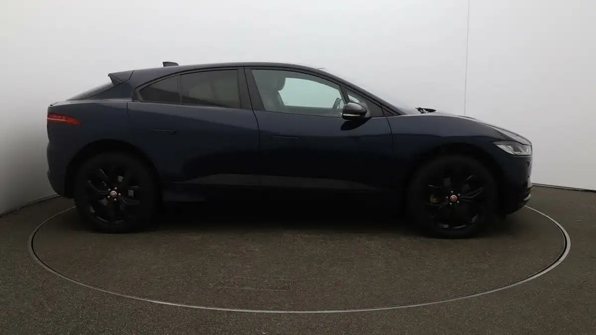 2022-jaguar-i-pace-ev400-hse-black-big-50
