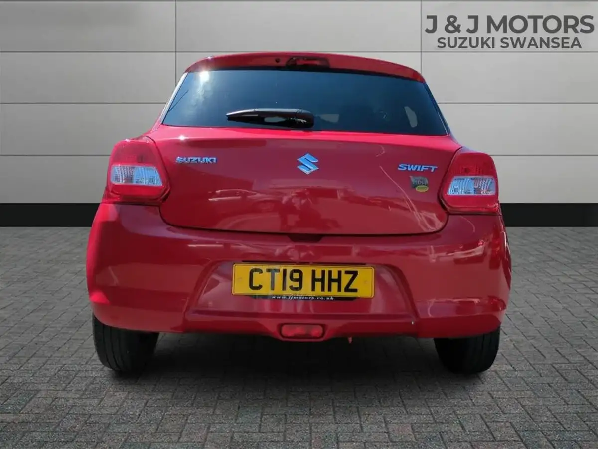 2019-suzuki-swift-12-dualjet-attitude-big-5