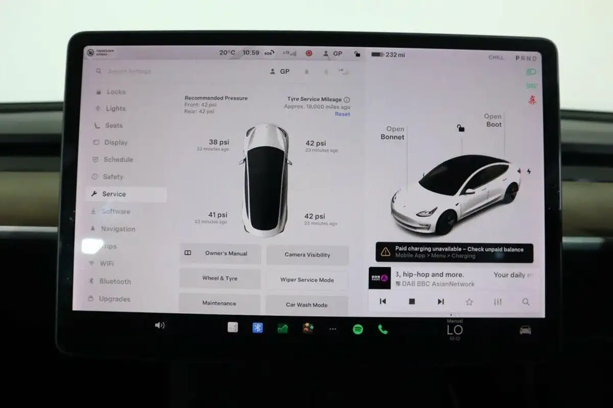 2021-tesla-model-3-e-long-range-4x4-big-47