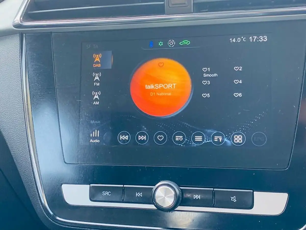 2020-mg-zs-suv-e-excite-ev-big-28
