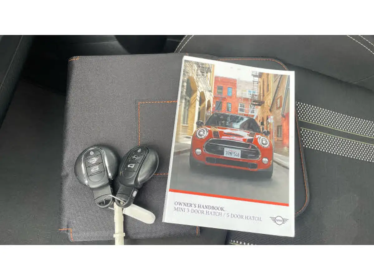2019-mini-cooper-15-cooper-sport-hatchback-5d-auto-big-18
