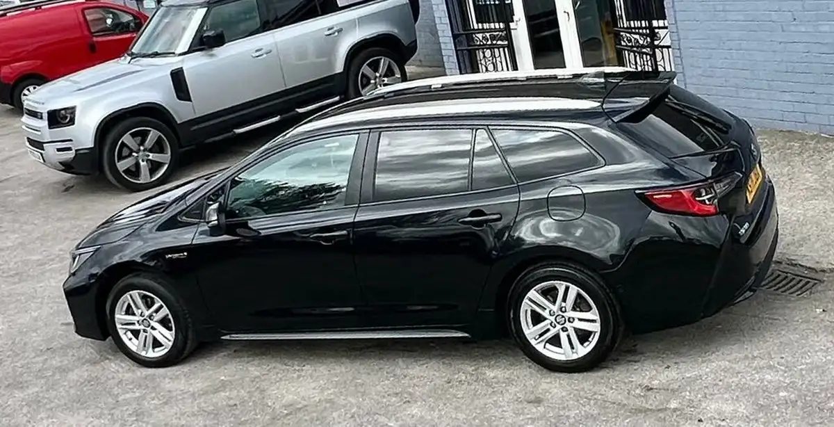 2022-suzuki-swace-18-sz5-big-29