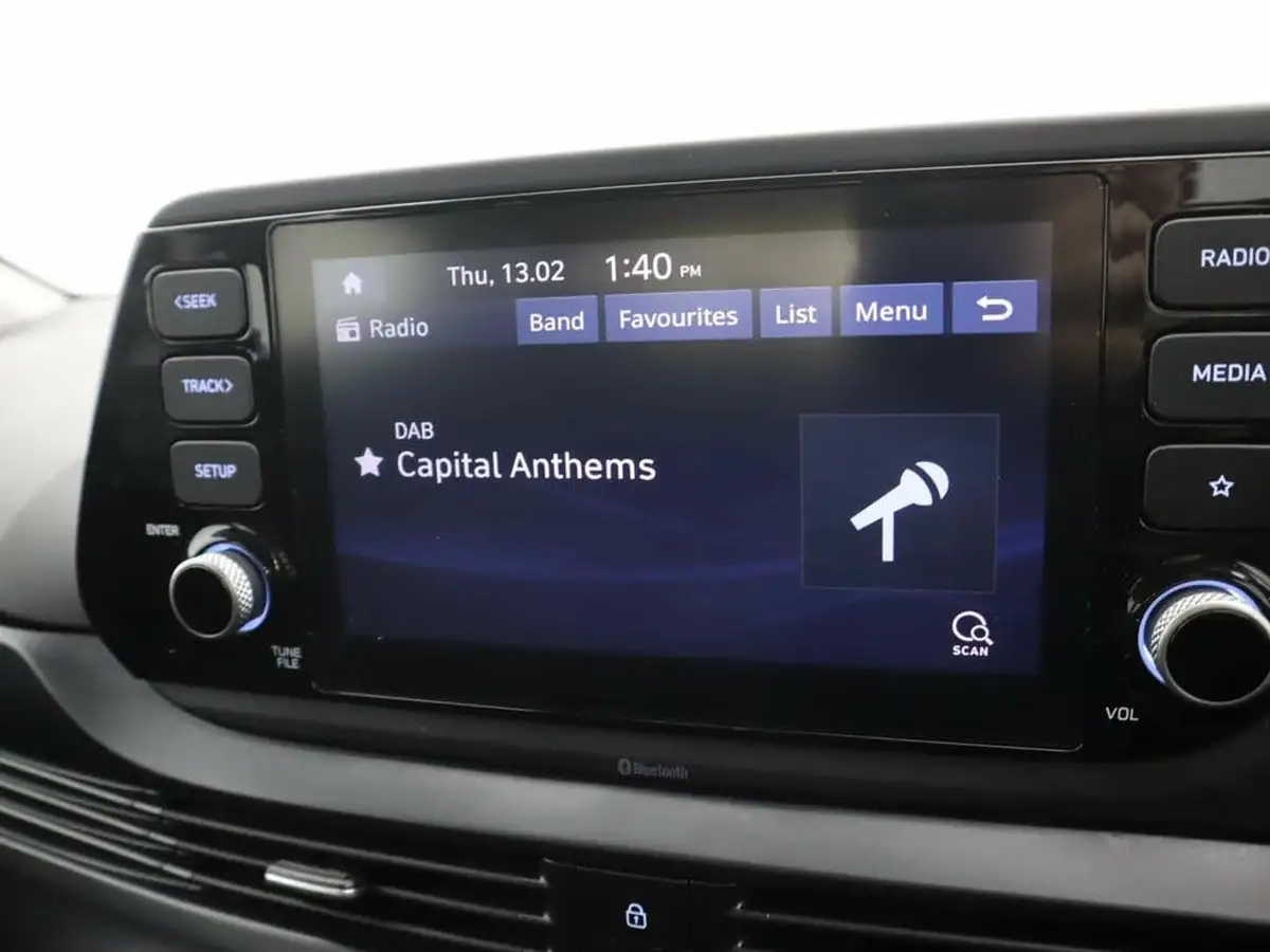 2022-hyundai-bayon-10-t-gdi-se-connect-big-16