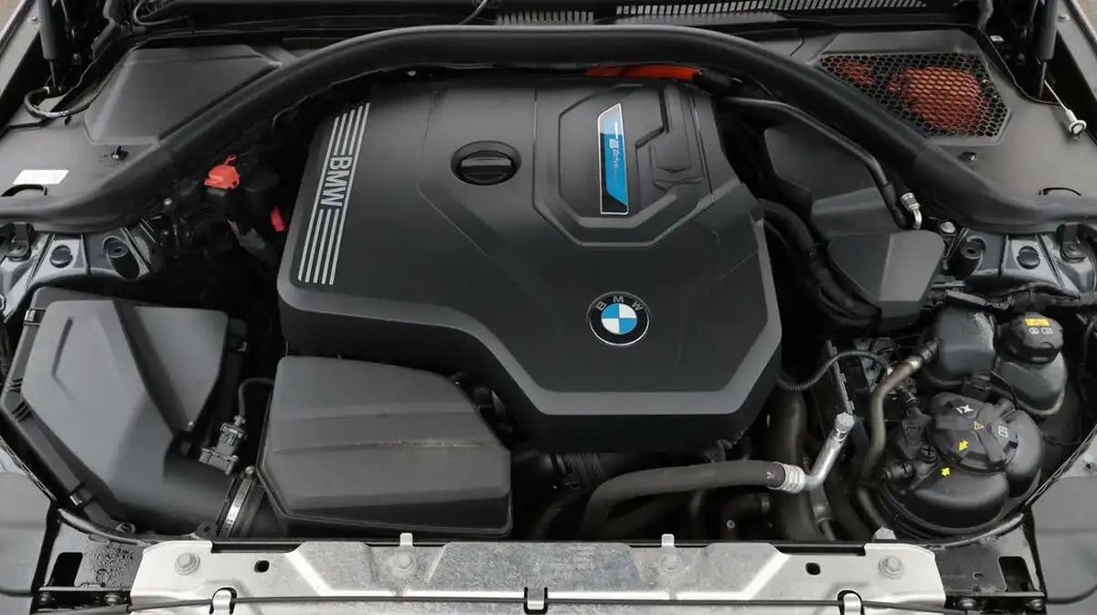 2020-bmw-3-series-20-330e-m-sport-tech-pack-saloon-4d-big-19