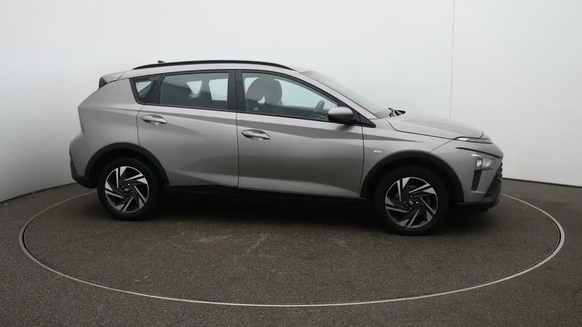 2022-hyundai-bayon-10-t-gdi-se-connect-dct-big-48
