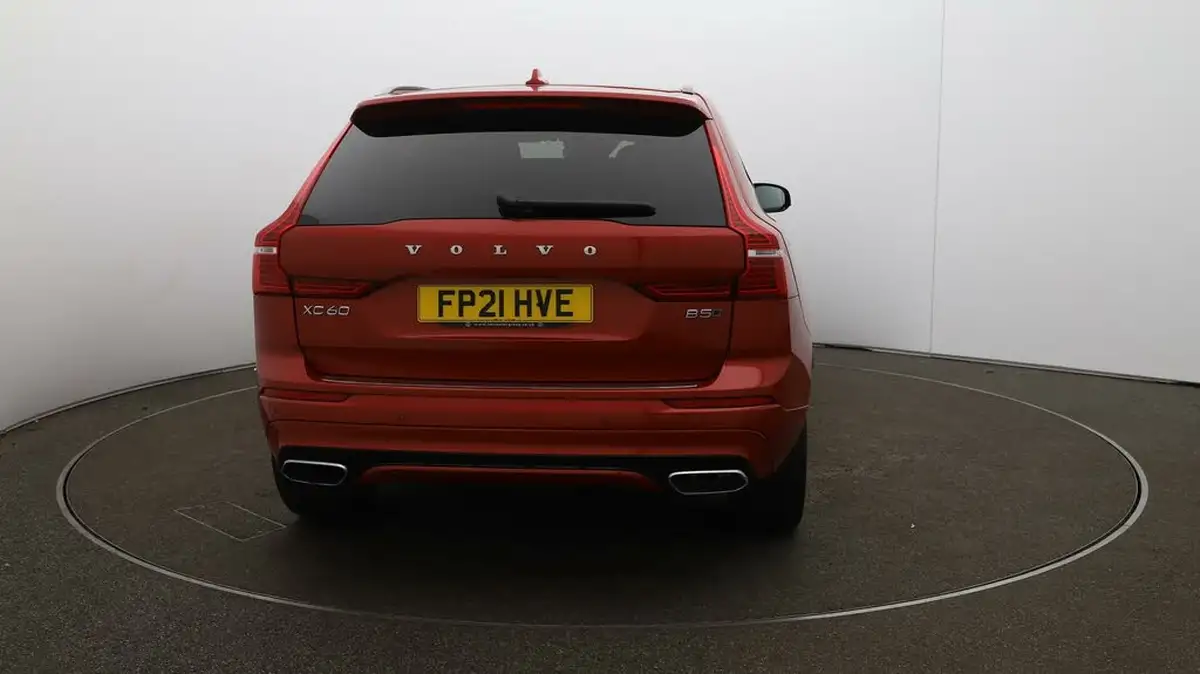 2021-volvo-xc60-20-b5-r-design-awd-big-55