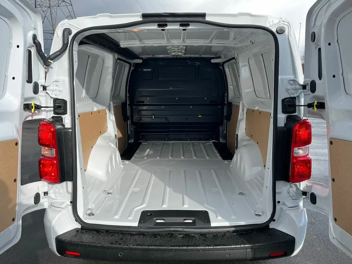 2024-vauxhall-vivaro-15td-xl-pro-big-11