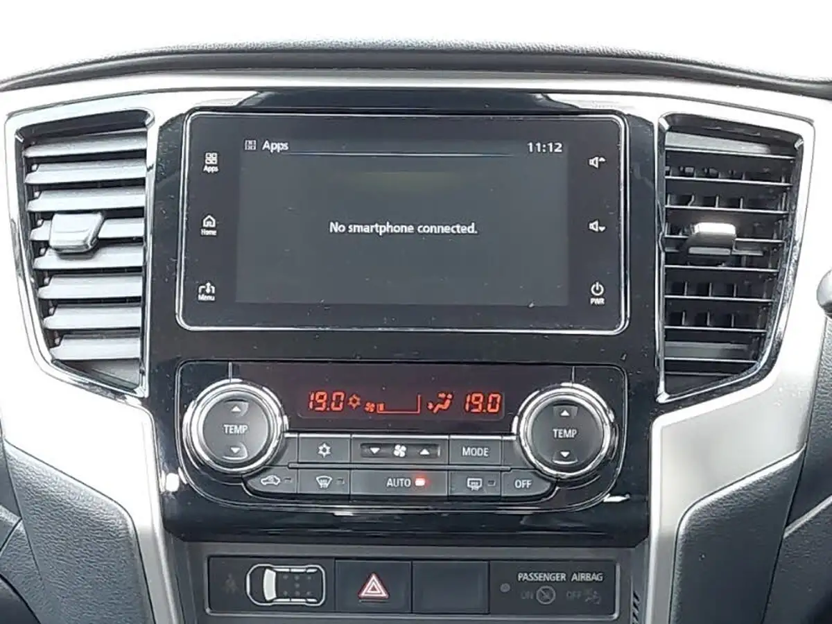 2021-mitsubishi-l200-22di-d-barbarian-x-big-9