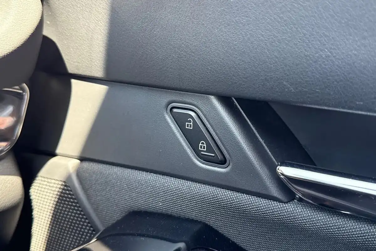 2021-mazda-cx-30-20-e-skyactiv-g-sport-lux-auto-big-39