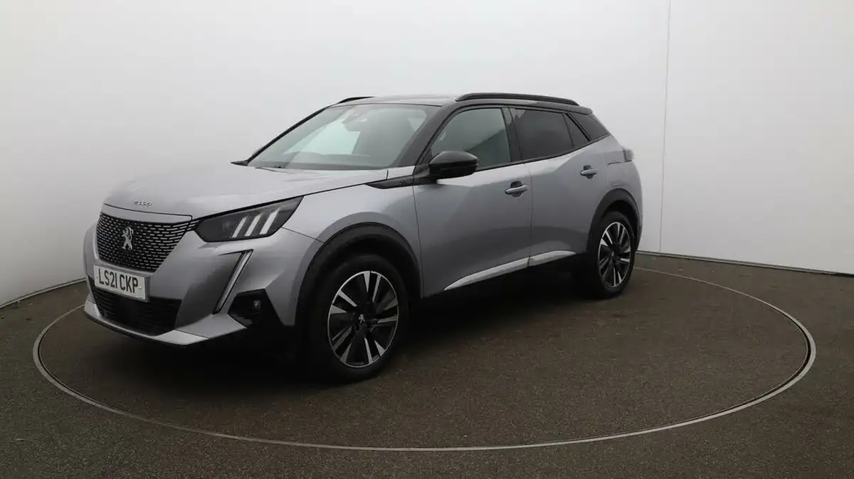 2021-peugeot-2008-suv-e-gt-premium-big-71