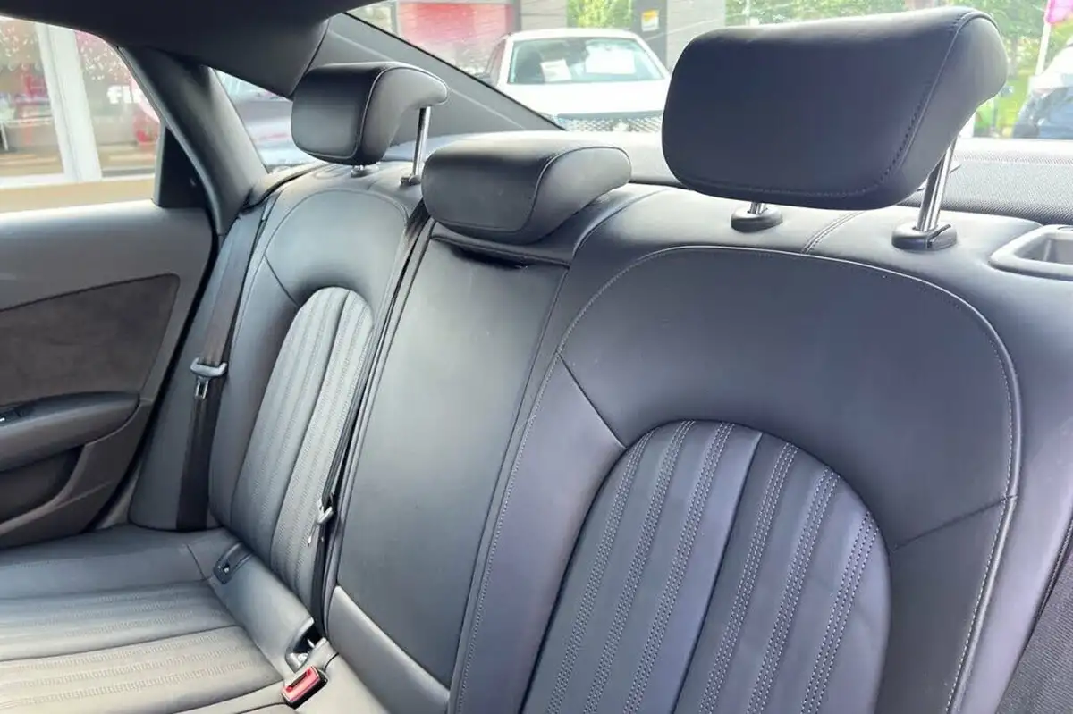 2018-audi-a6-saloon-18-tfsi-s-line-big-31