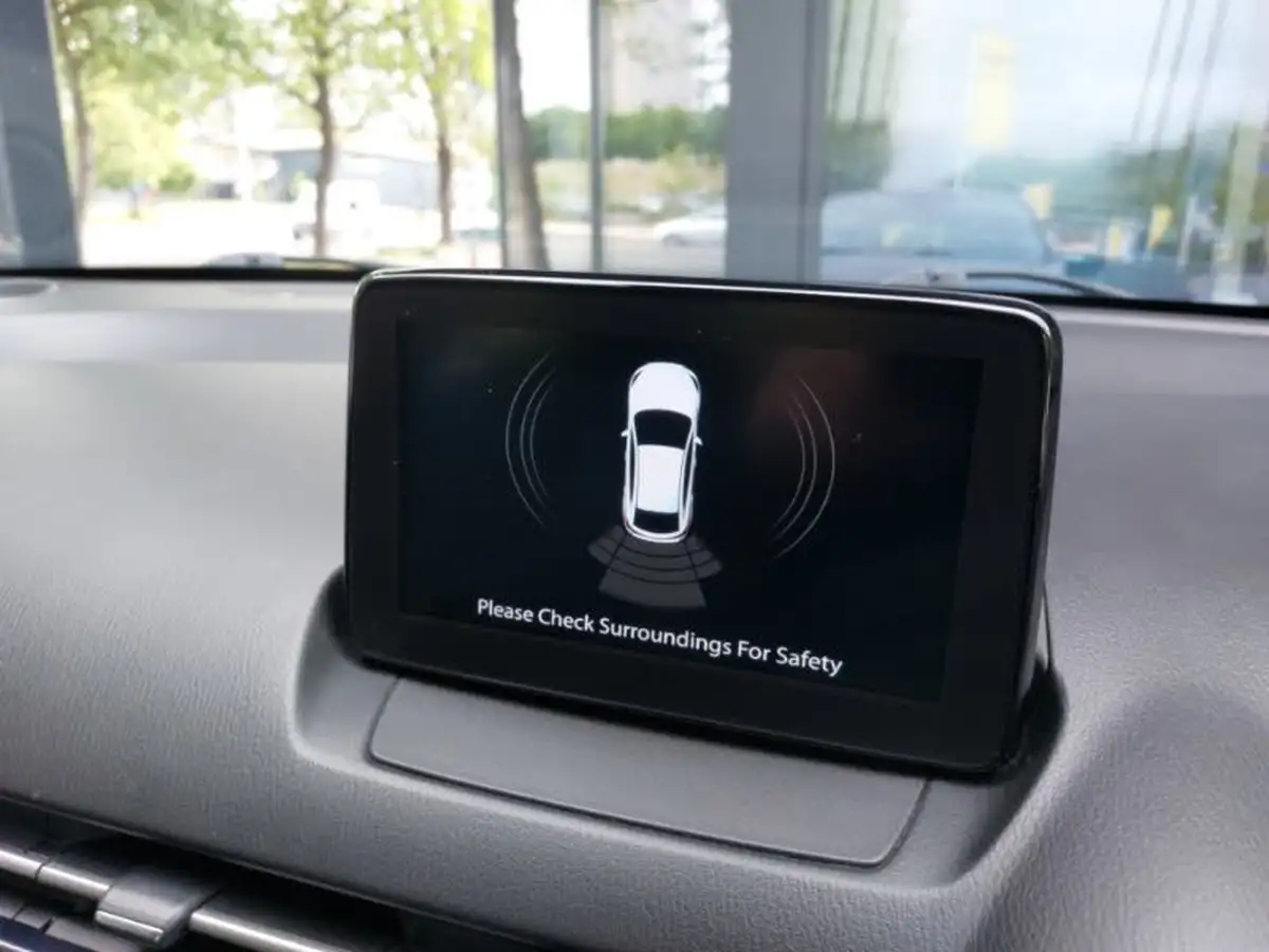 2020-mazda-mazda2-15-skyactiv-g-se-l-nav-big-10