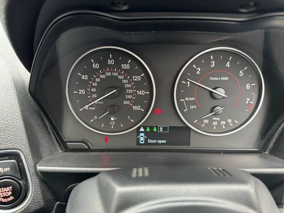 2017-bmw-2-series-15-218i-sport-136bhp-convertible-2d-big-26