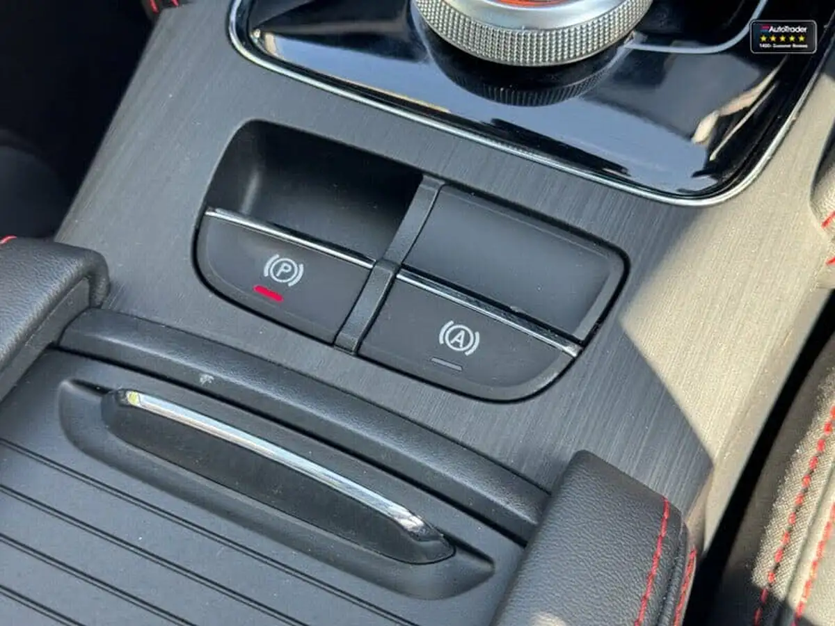 2022-mg-zs-suv-e-trophy-connect-ev-156ps-long-range-big-25