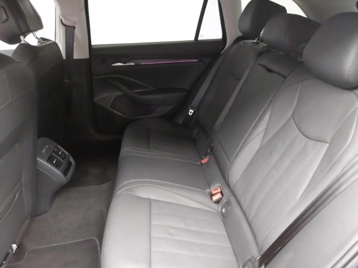 2024-skoda-superb-big-5