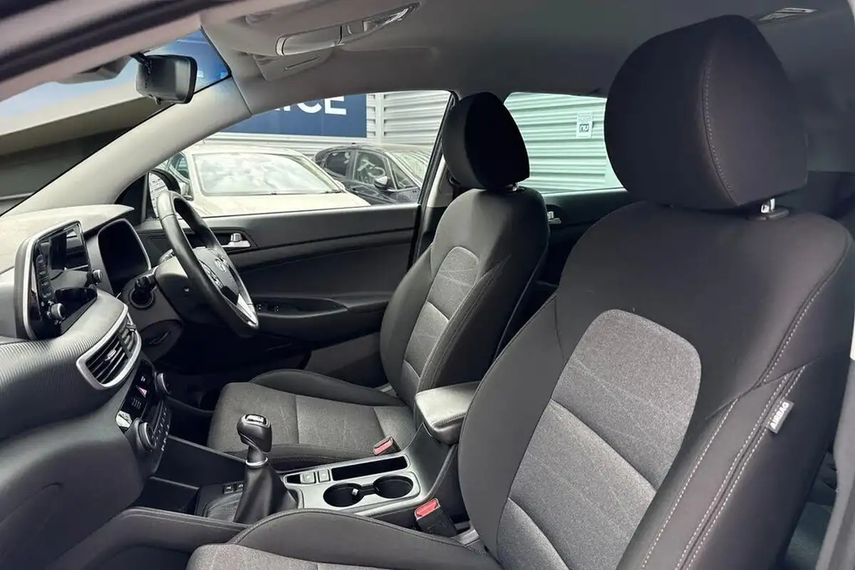 2021-hyundai-tucson-16crdi-se-nav-115ps-big-15