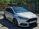 2017-ford-focus-20t-st3-hatchback-small-0