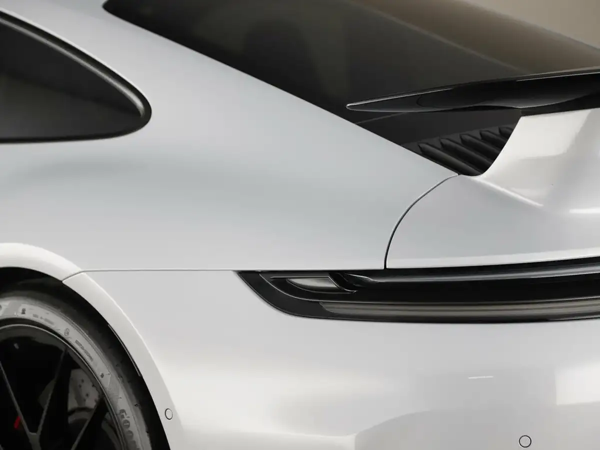 2024-porsche-911-30-carrera-4-gts-541ps-coupe-3591cc-pdk-big-19