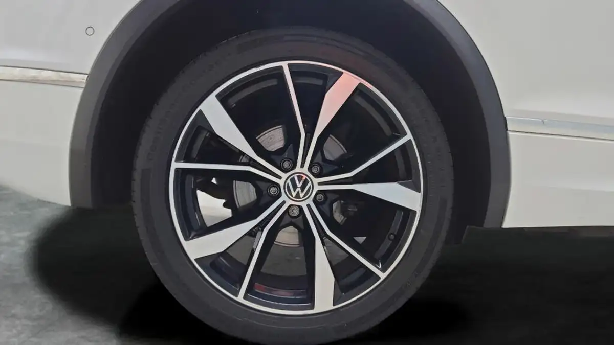 2022-volkswagen-tiguan-15-tsi-r-line-big-33