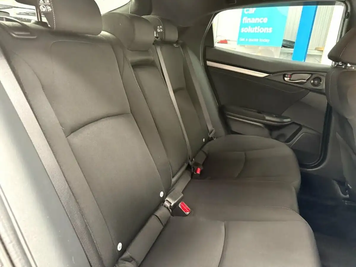 2018-honda-civic-15-vtec-turbo-sport-ss-big-28