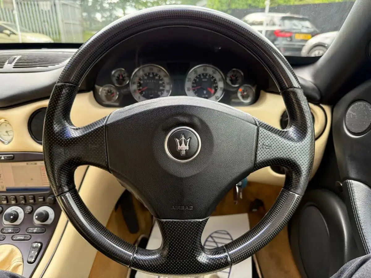 2003-maserati-coupe-42-gt-big-5
