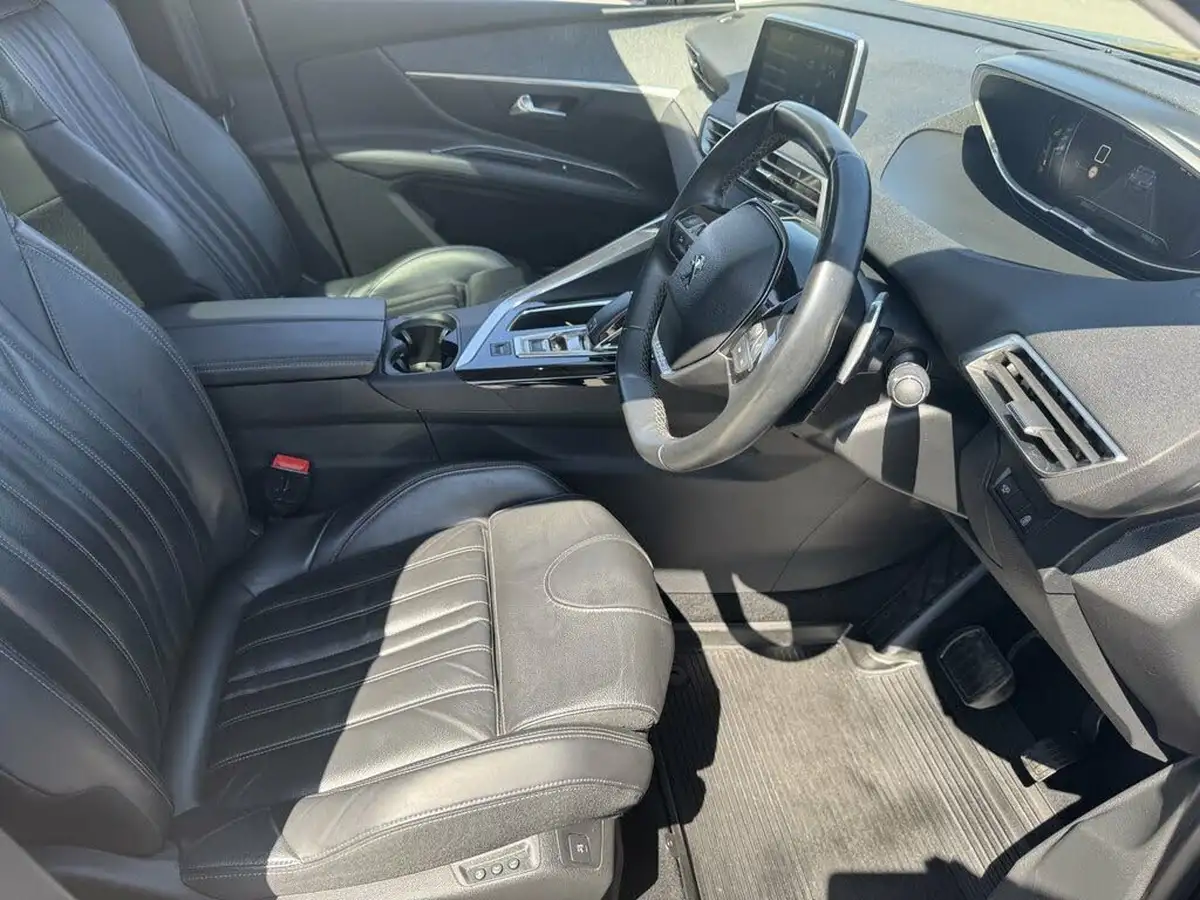 2018-peugeot-3008-suv-12-puretech-allure-eat6-big-11
