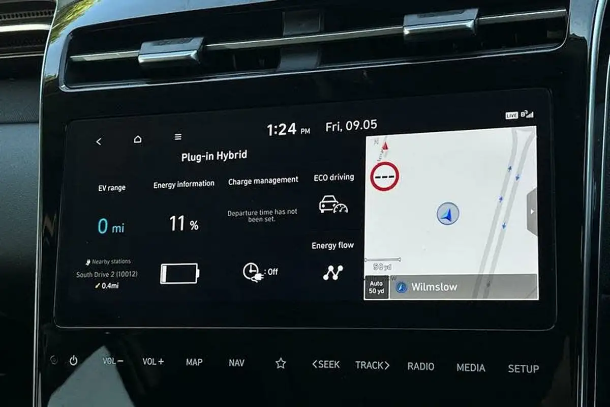 2022-hyundai-tucson-16-t-gdi-ultimate-230ps-hybrid-auto-big-24
