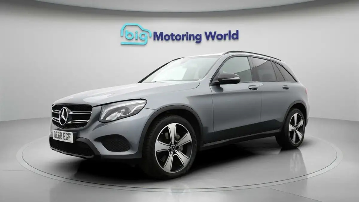 2018-mercedes-benz-glc-class-21d-glc220d-urban-edition-big-3