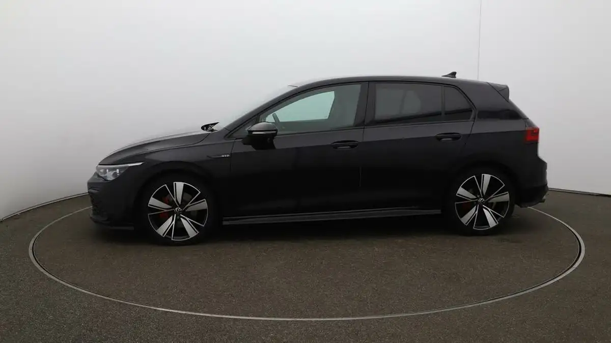 2021-volkswagen-golf-20tdi-gtd-big-58