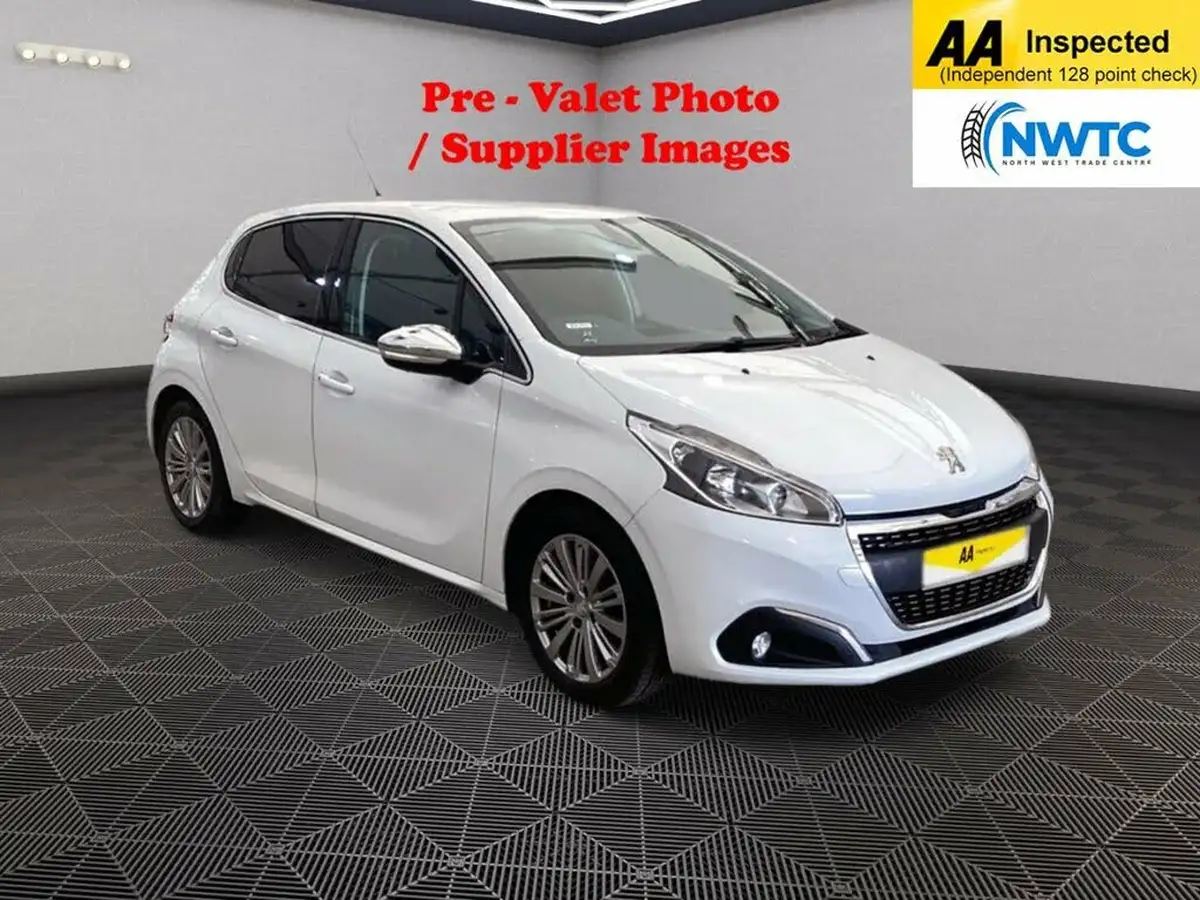 2016-peugeot-208-12-puretech-allure-82bhp-5d-big-0