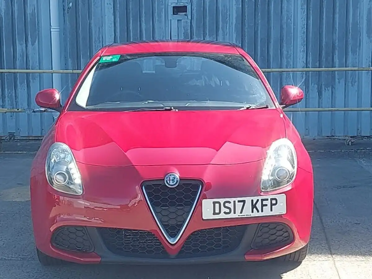 2017-alfa-romeo-giulietta-16jtdm-2-giulietta-big-18