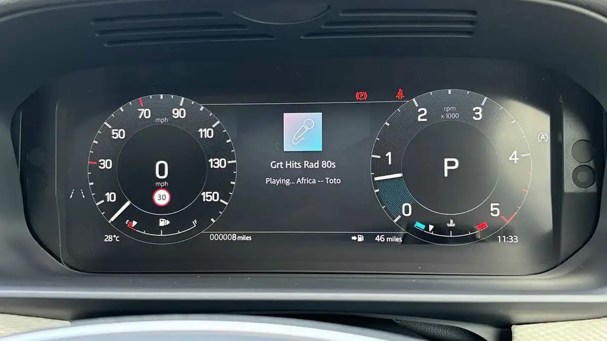 2025-land-rover-discovery-30-d350-dynamic-se-big-15