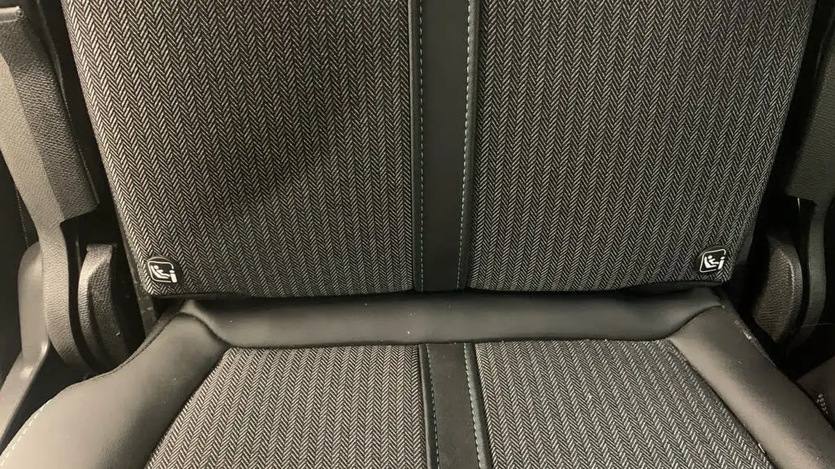 2021-peugeot-5008-suv-12-puretech-allure-premium-eat8-big-34