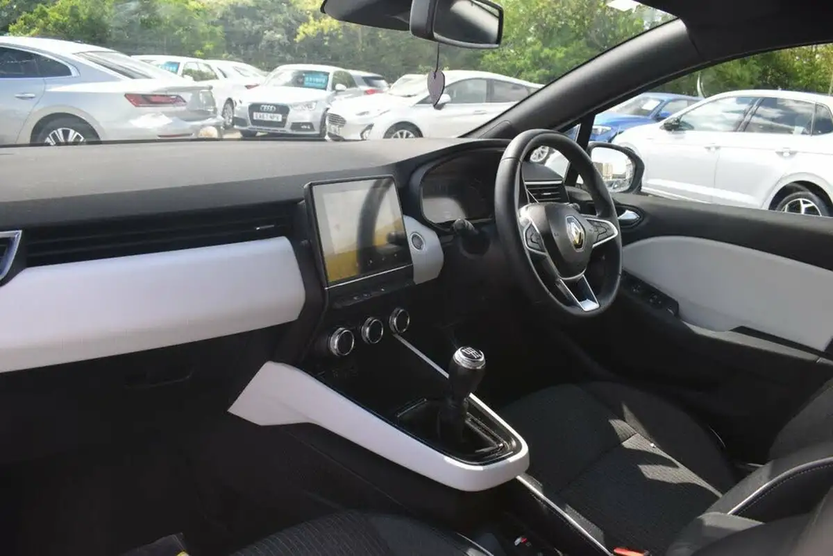 2021-renault-clio-10-tce-s-edition-90ps-big-7