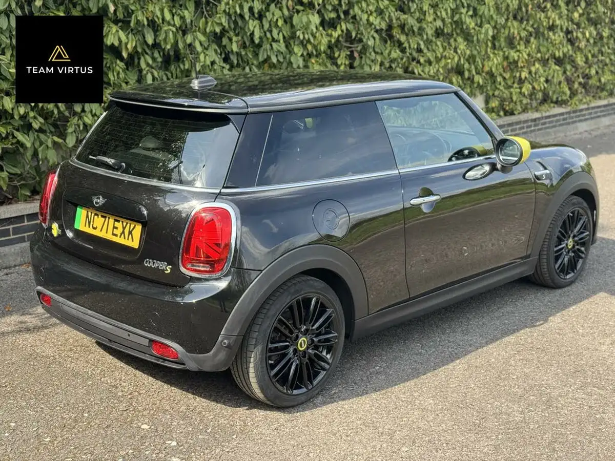 2022-mini-cooper-e-cooper-s-2-big-13