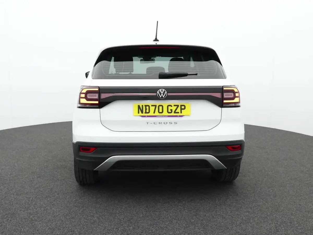 2021-volkswagen-t-cross-10-tsi-s-big-3