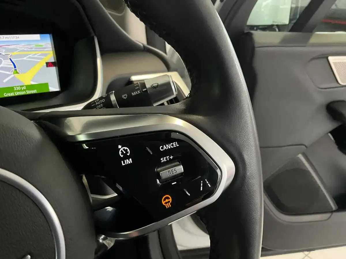 2019-jaguar-i-pace-ev400-s-big-29