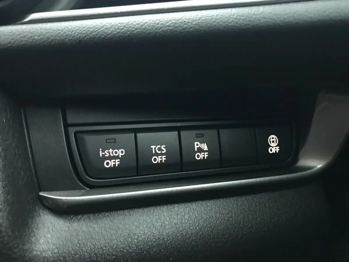 2022-mazda-cx-30-20-e-skyactiv-g-se-l-lux-big-23