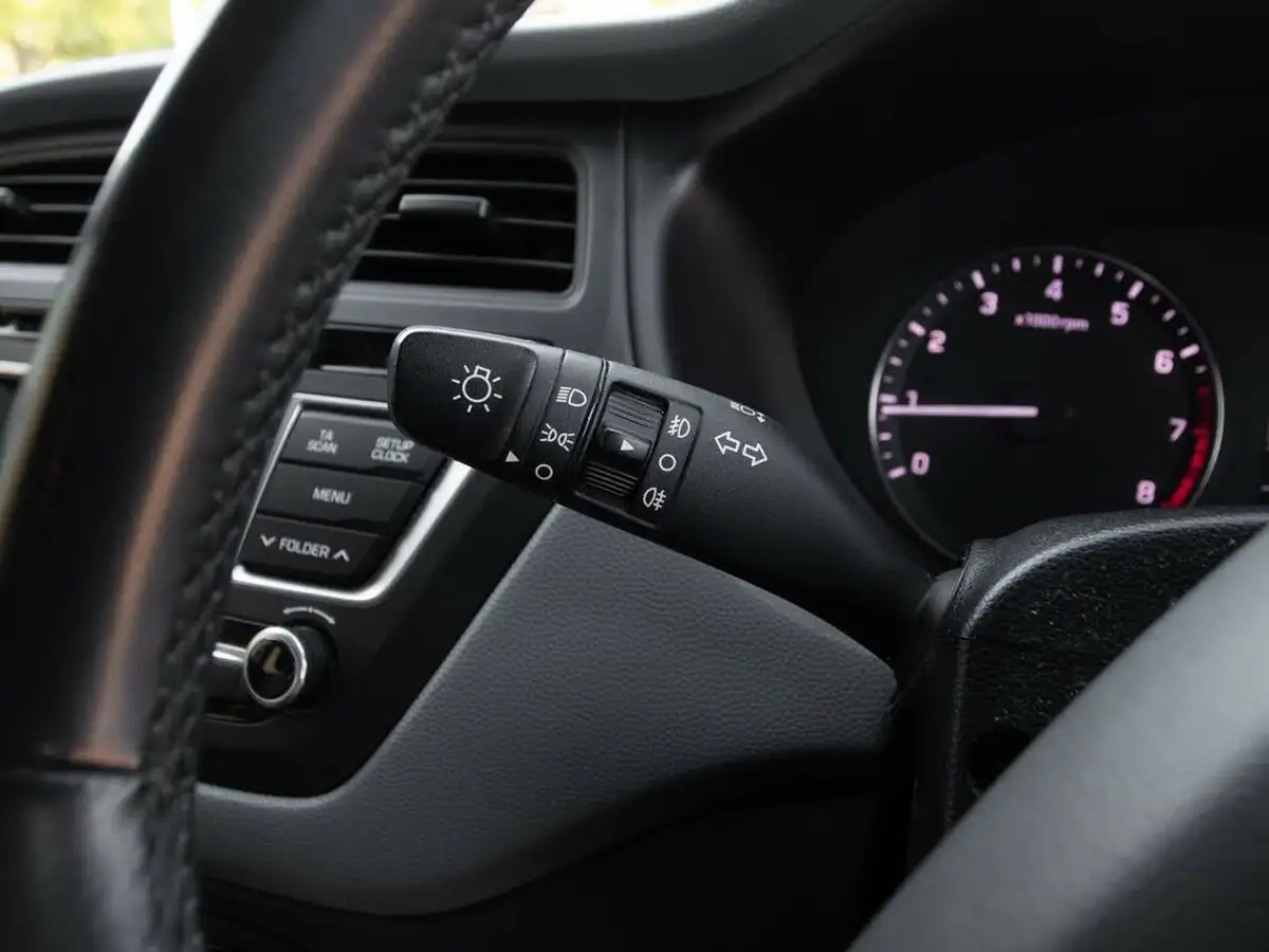 2016-hyundai-i20-12-se-hatchback-5d-big-16