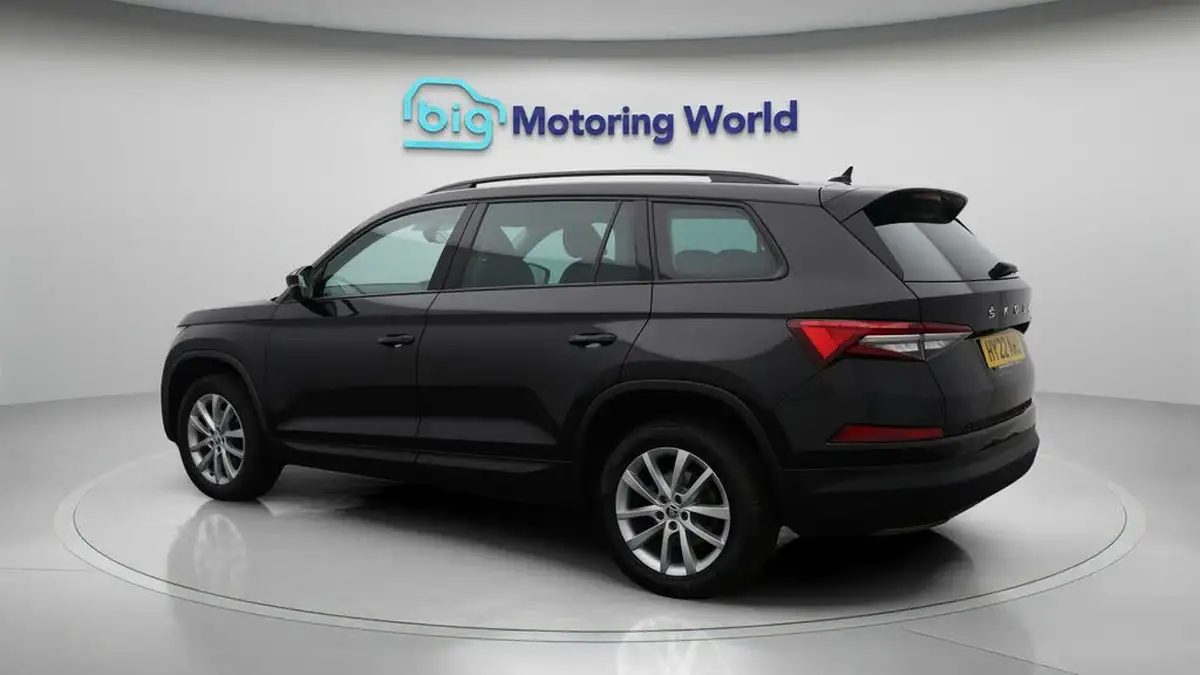 2021-skoda-kodiaq-15-tsi-se-5-dsg-big-5