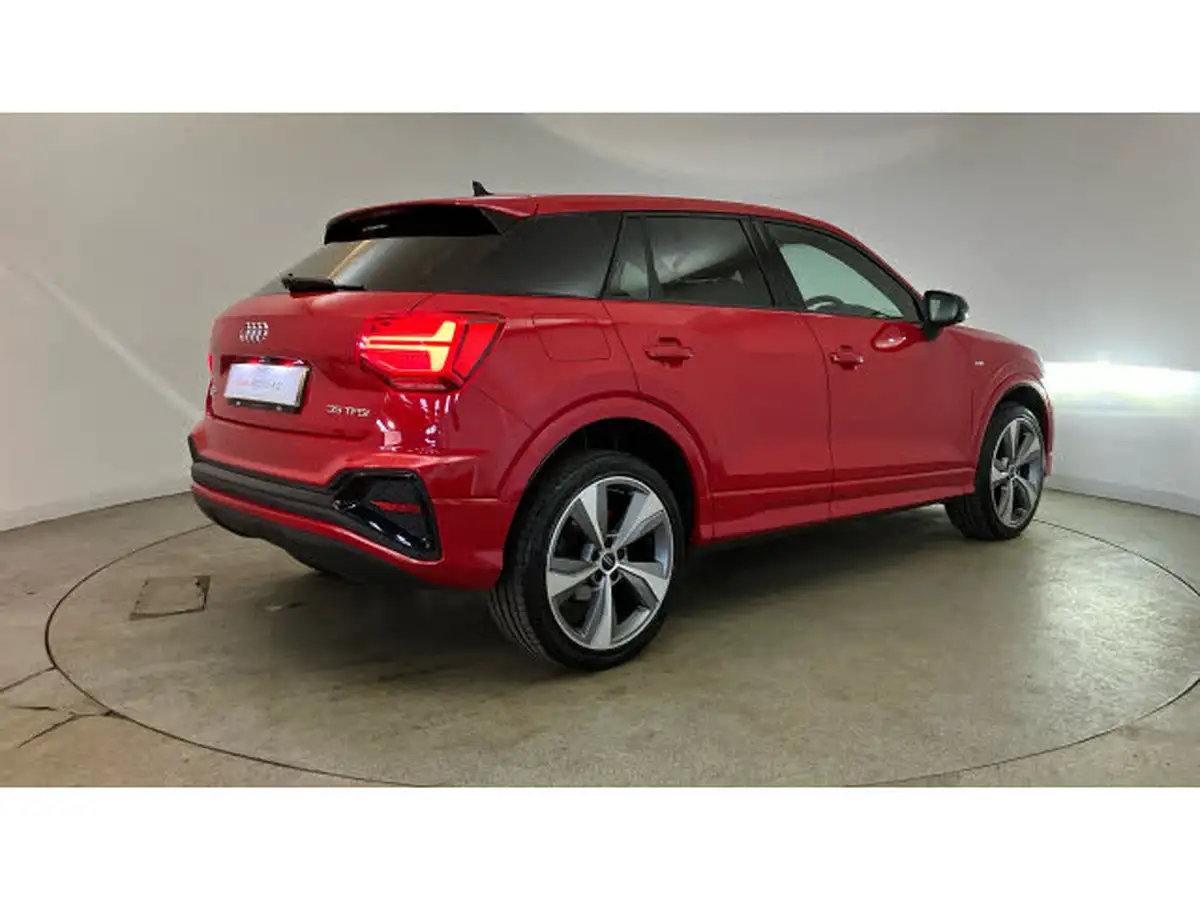 2021-audi-q2-15-35-tfsi-vorsprung-big-39