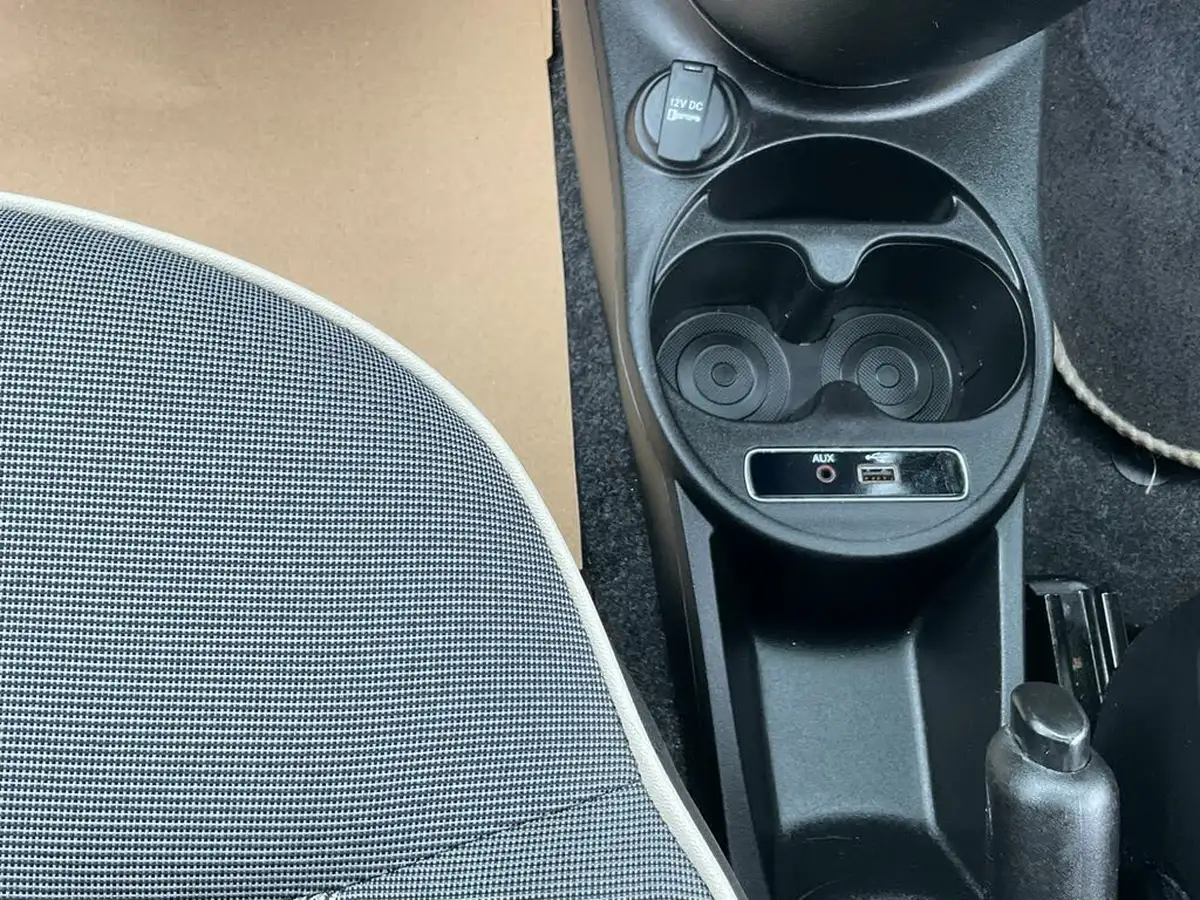 2018-fiat-500-12-lounge-big-16