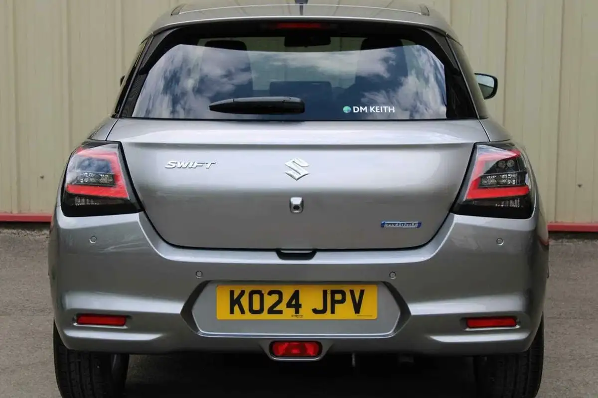 2024-suzuki-swift-12-motion-big-5