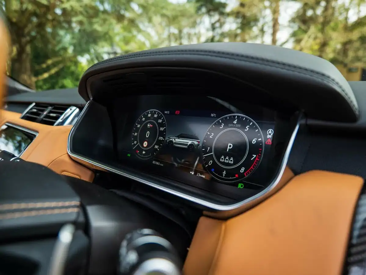 2021-land-rover-range-rover-sport-50-v8-p575-svr-big-30