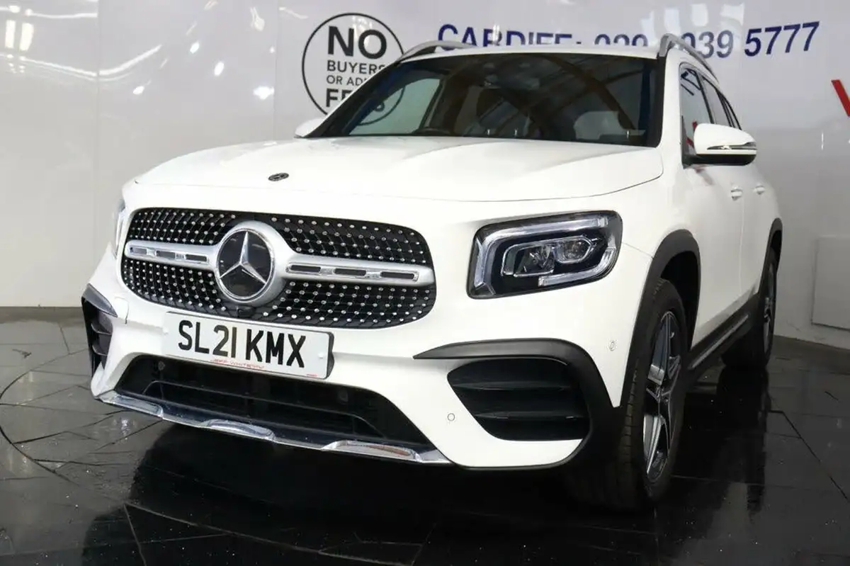 2021-mercedes-benz-glb-class-13-glb200-amg-line-premium-7g-tronic-big-13