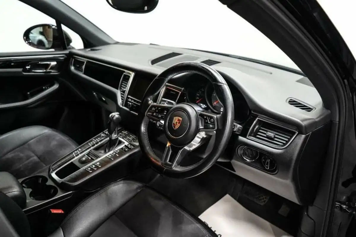 2015-porsche-macan-30td-s-big-7
