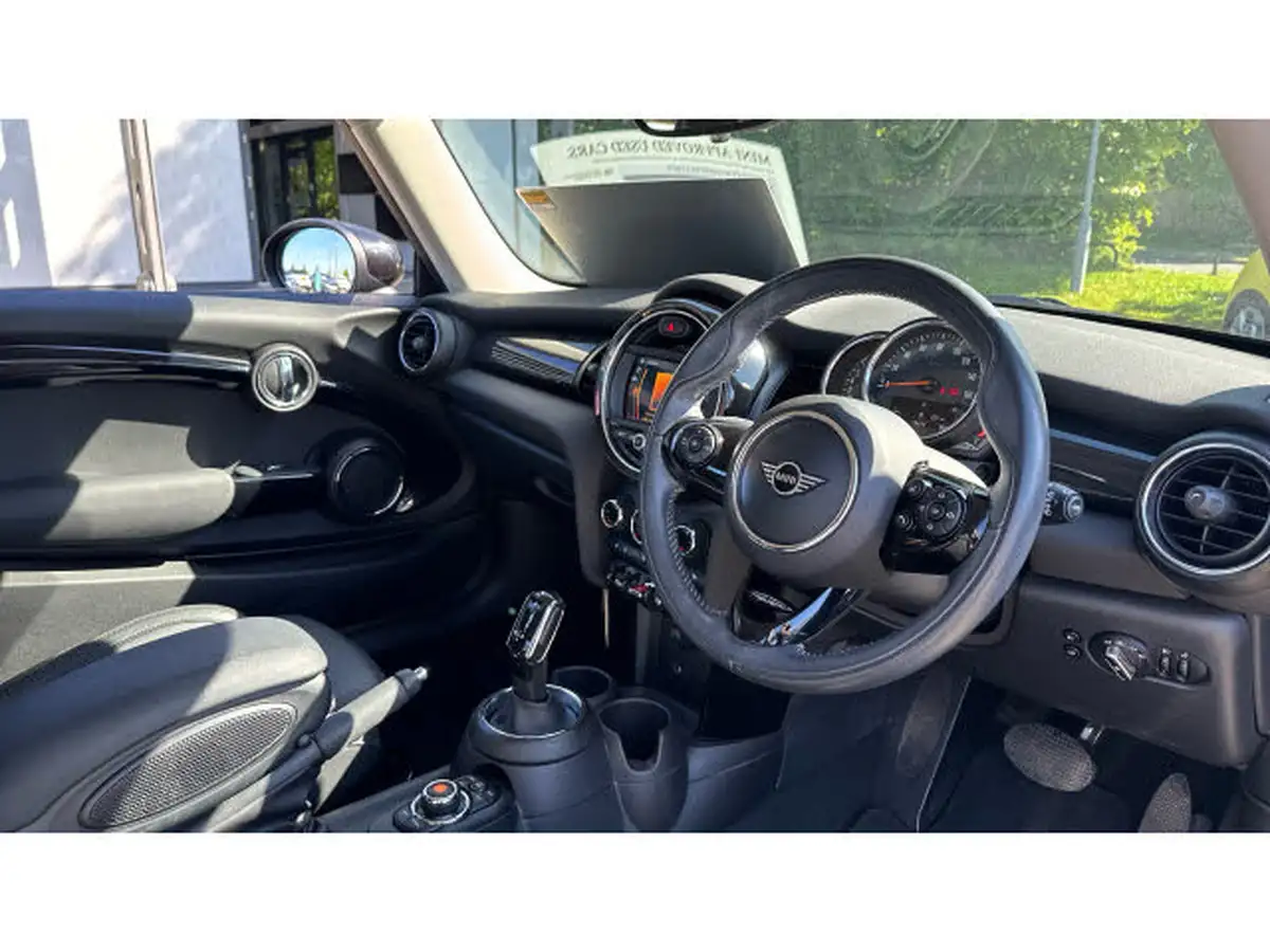 2020-mini-cooper-15-cooper-exclusive-hatchback-3d-auto-big-5